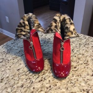 Marc Jacobs Bootie size 7 Red